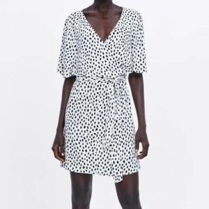 Zara White Front Tie Shift Dress Black Dalmatian Dots size M